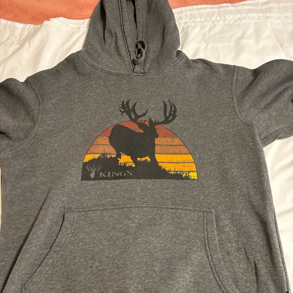 Kings Camo Deer Graphic Hoodie Men’s M Gray Outdoor Hunting Pullover - Picture 2 of 8